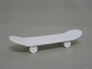 Skateboard Figurine