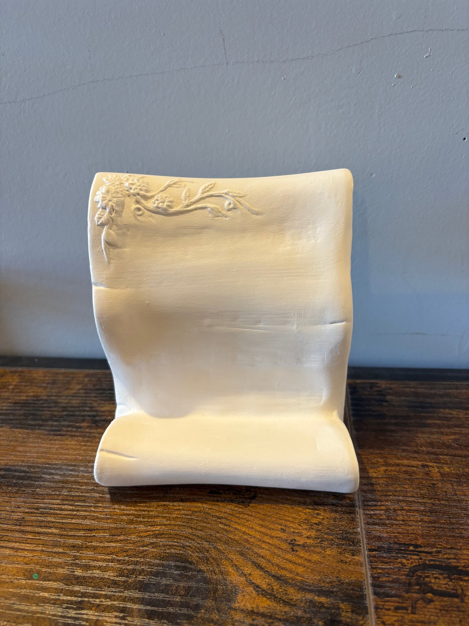 Standing Scroll Hand Made