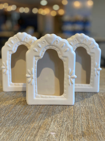 Hanging Shrine Box